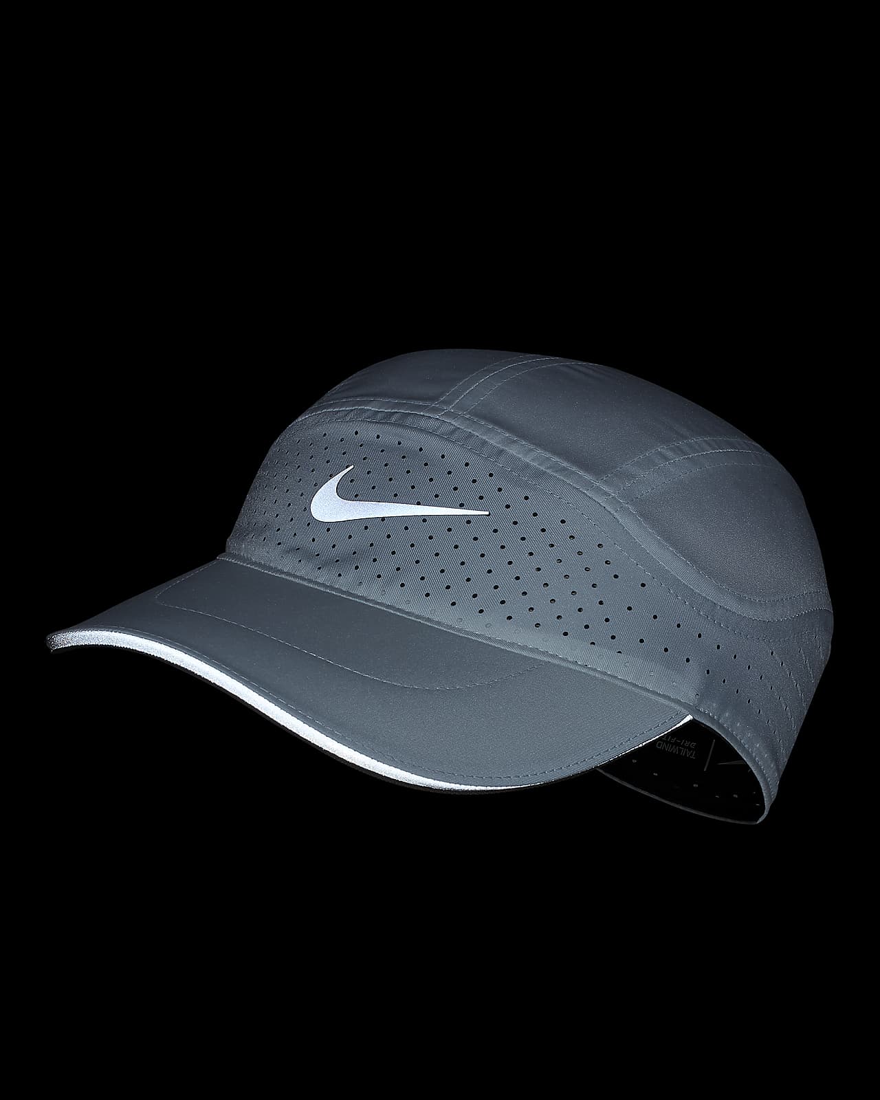 nike20fitted20hats-622aol.jpg