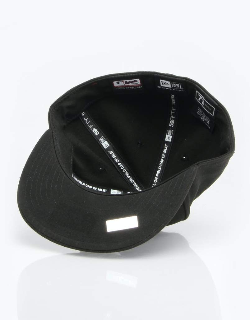 white20sox20fitted20hat-401pqm.jpg